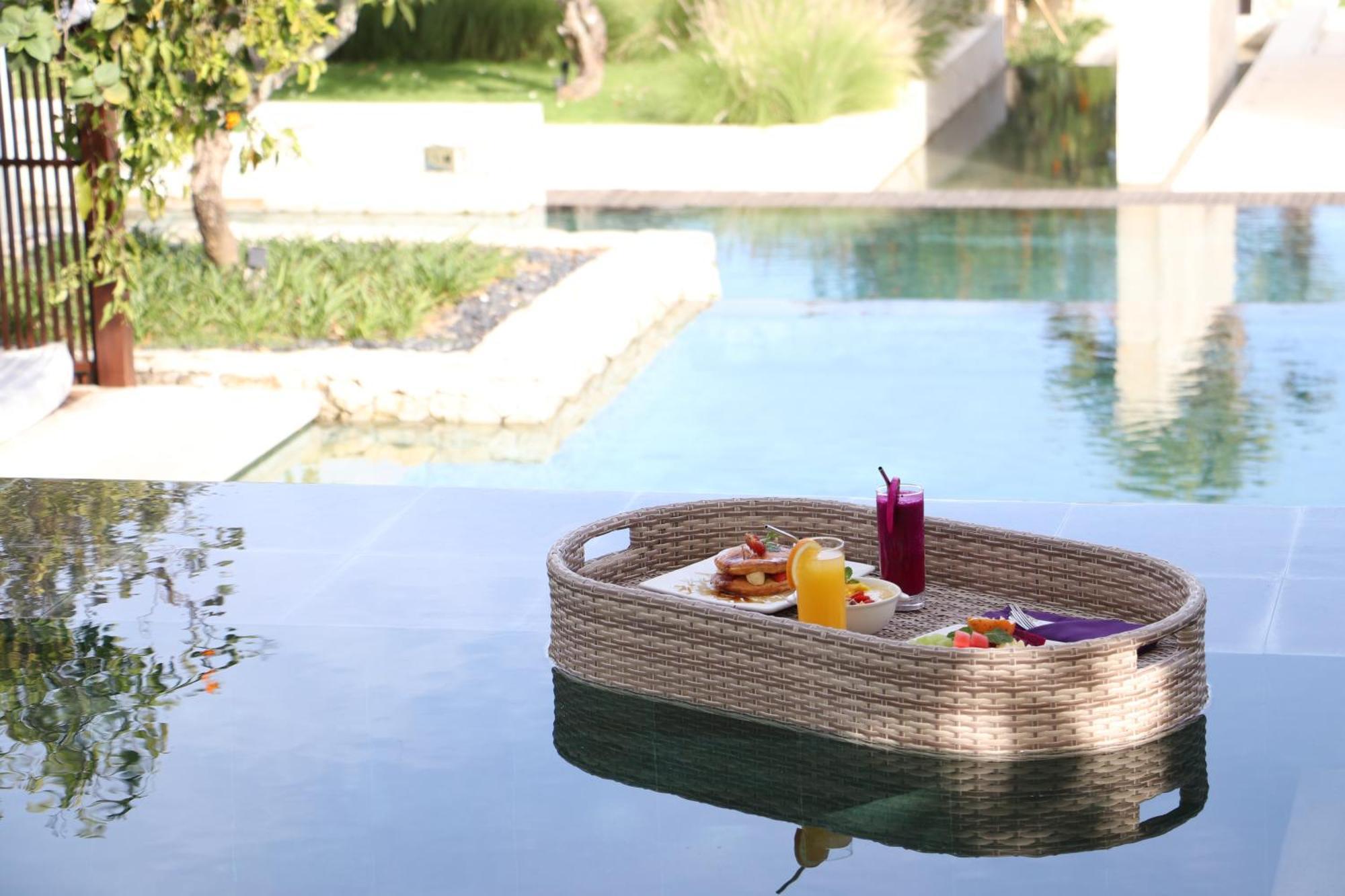 The Bale Nusa Dua By Lifestyleretreats Exterior photo